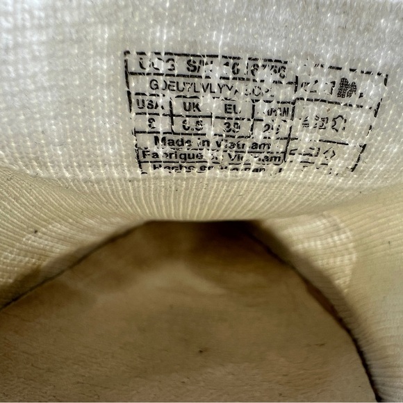 UGG Shoes Womens 8 Sammy Casual Comfort Slip On Chelsea Loafer White Fabric - Picture 7 of 9